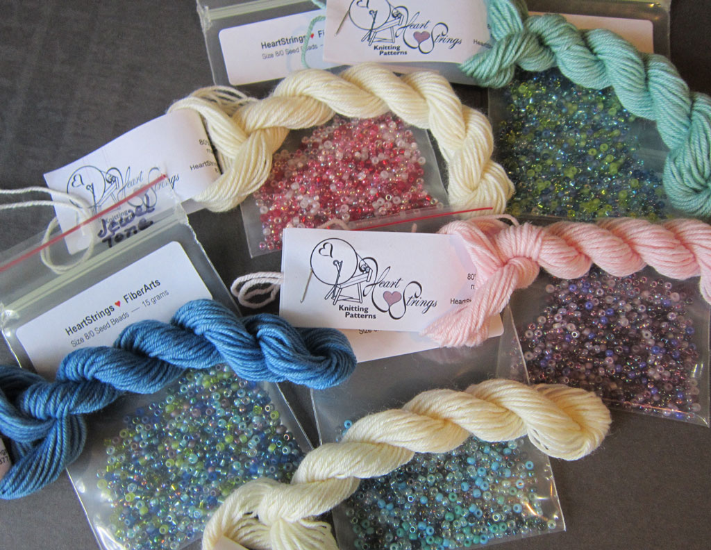yarn and bead color combos for making Fab Bead Egg