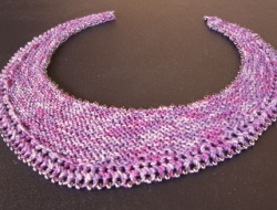 Beaded Crescent Neck Lace e-Pattern