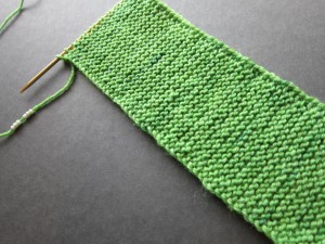 beaded garter stitch from the wrong side